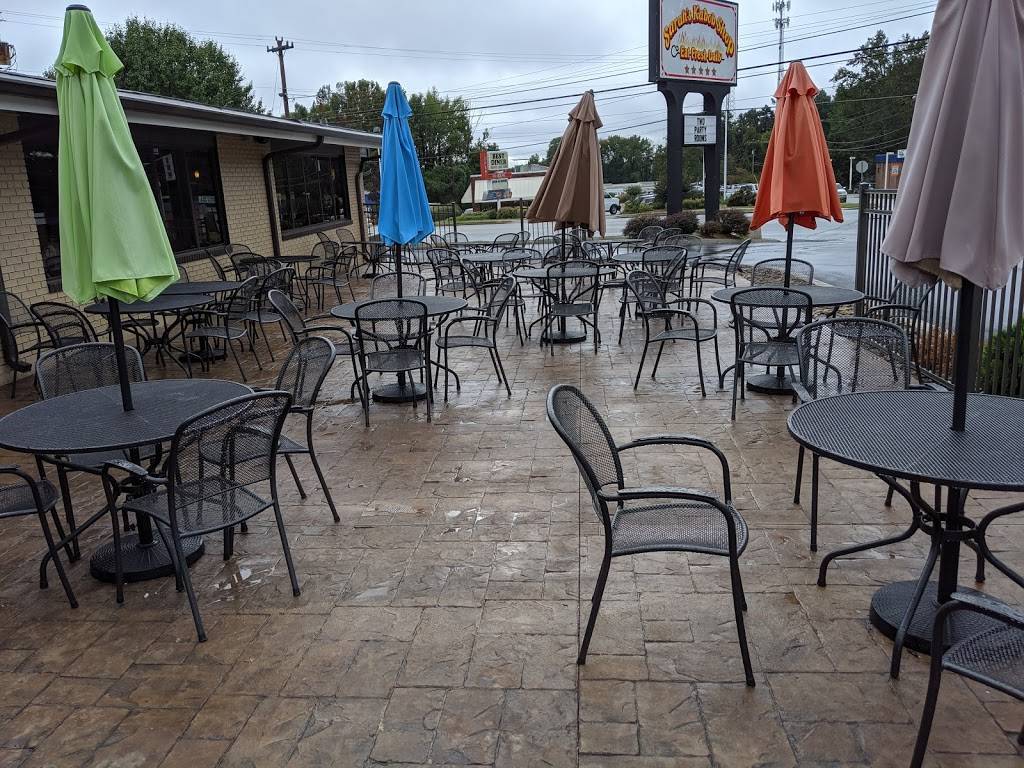 Sarahs Kabob Shop | restaurant | 5340 W Market St, Greensboro, NC 27409, USA | 3363559260 OR +1 336-355-9260
