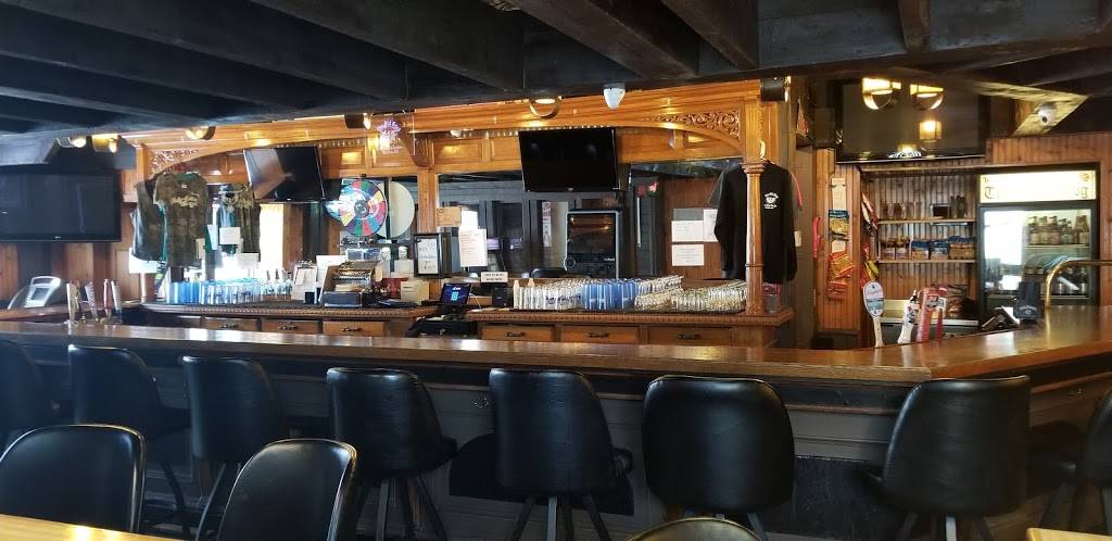 The Old Grog | restaurant | 546 Broad St, Menasha, WI 54952, USA | 9202156525 OR +1 920-215-6525