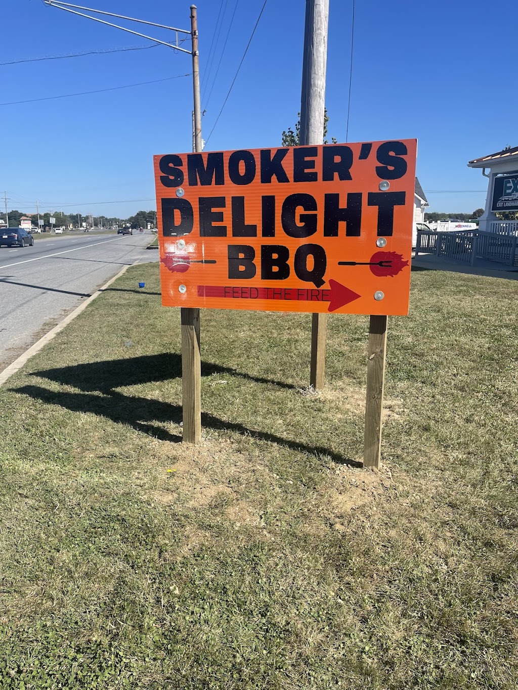 Smokers Delight BBQ LLC | restaurant | 4550 Crain Hwy, White Plains, MD 20695, USA | 2403492065 OR +1 240-349-2065