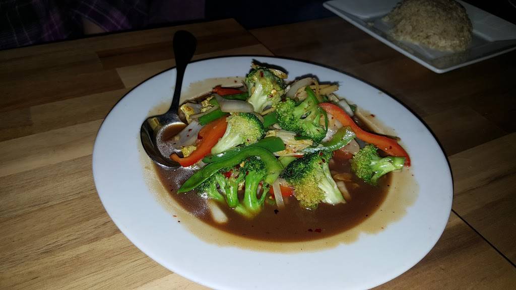 Mango Tree Thai & Sushi | restaurant | 7229 Wooster Pike, Cincinnati, OH 45227, USA | 5132710809 OR +1 513-271-0809