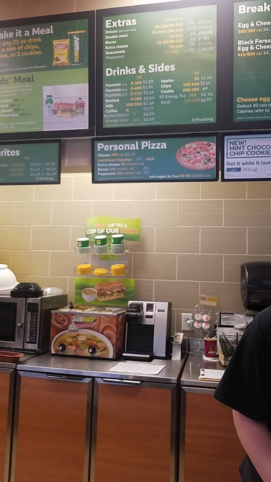 Subway | restaurant | 420 Main St W, Mt Carmel, TN 37645, USA | 4233571900 OR +1 423-357-1900