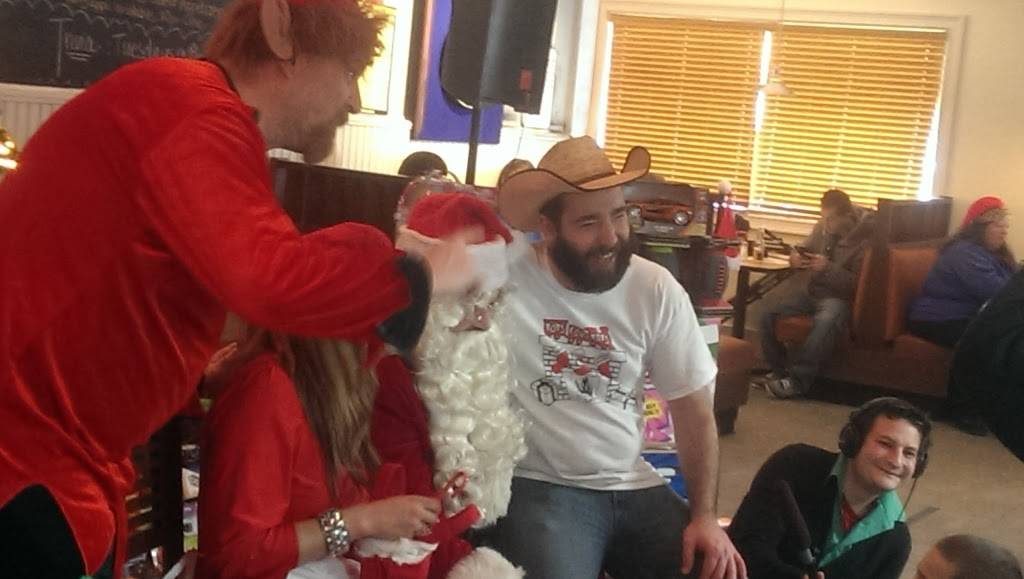 Locals Restaurant & Pub | restaurant | 215 Lafayette Rd, North Hampton, NH 03862, USA | 6033792729 OR +1 603-379-2729