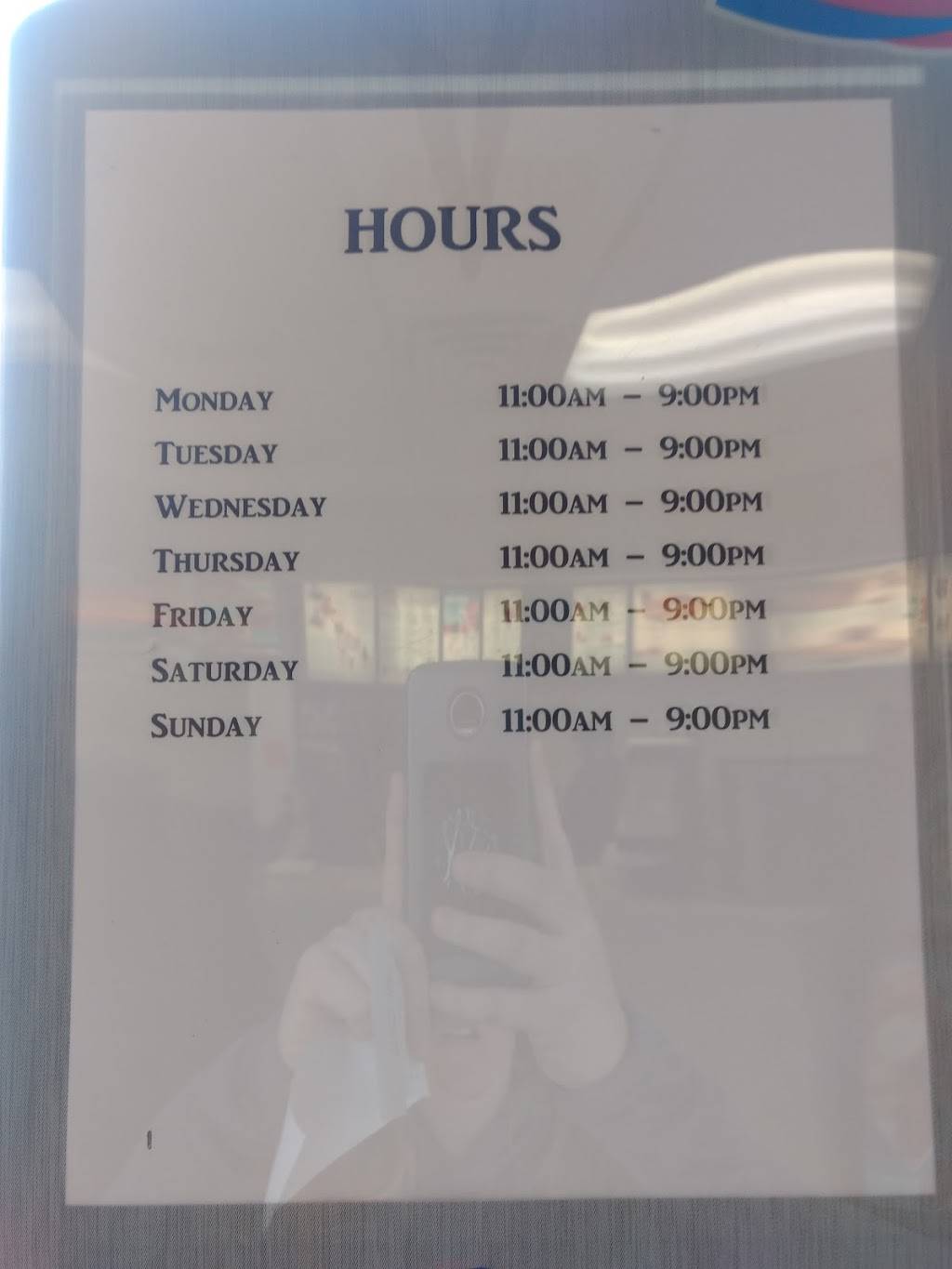 Dairy Queen | restaurant | 400 3rd St, Wellsville, OH 43968, USA | 3305322343 OR +1 330-532-2343