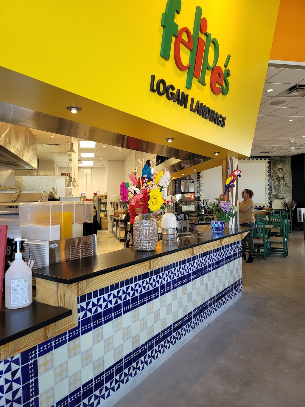 Felipes Mexican Taqueria | restaurant | 2220 Logan Blvd N Suite 810, Naples, FL 34119, USA | 2393236619 OR +1 239-323-6619