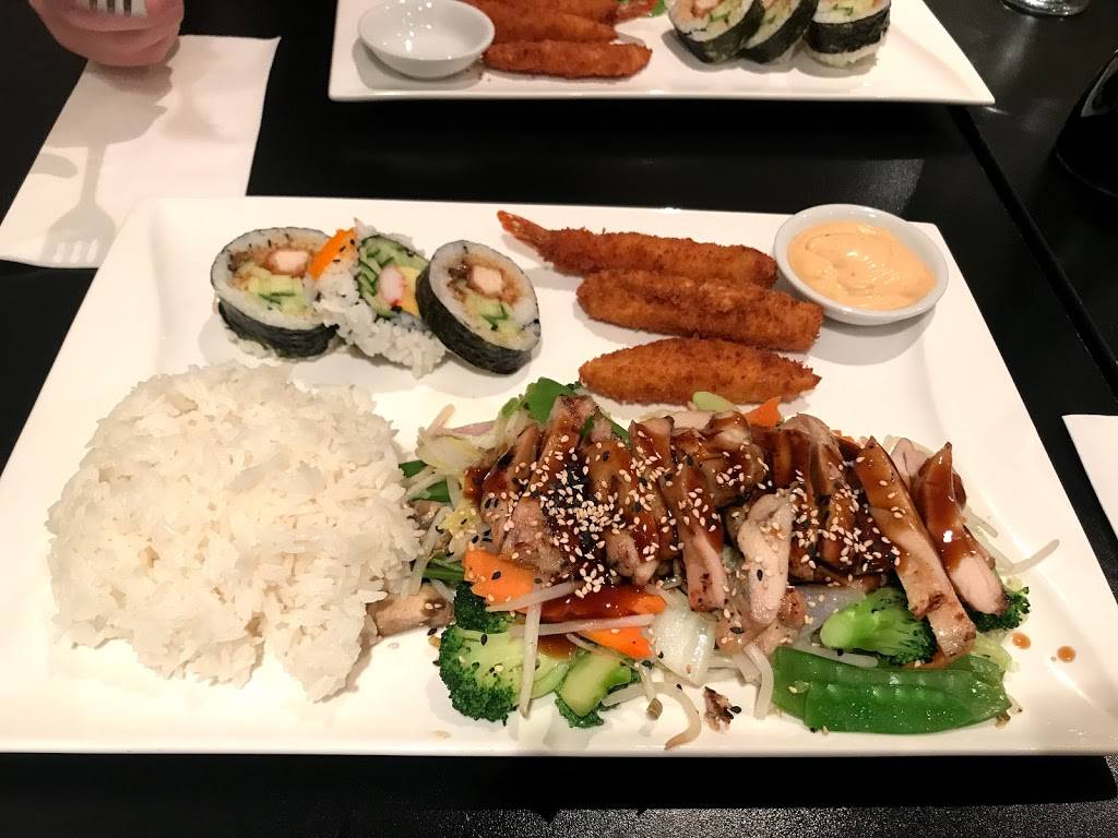 Restaurant Grillades & Sushi | restaurant | 13072 Rue Sherbrooke E, Pointe-aux-Trembles, QC H1A 3W2, Canada | 5145072285 OR +1 514-507-2285