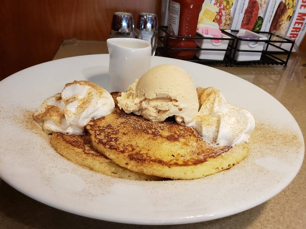 Dennys | restaurant | 1245 University Ave, Riverside, CA 92507, USA | 9516846171 OR +1 951-684-6171