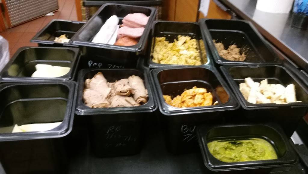 Subway | restaurant | 1449 S Potomac St, Hagerstown, MD 21740, USA | 3013939280 OR +1 301-393-9280