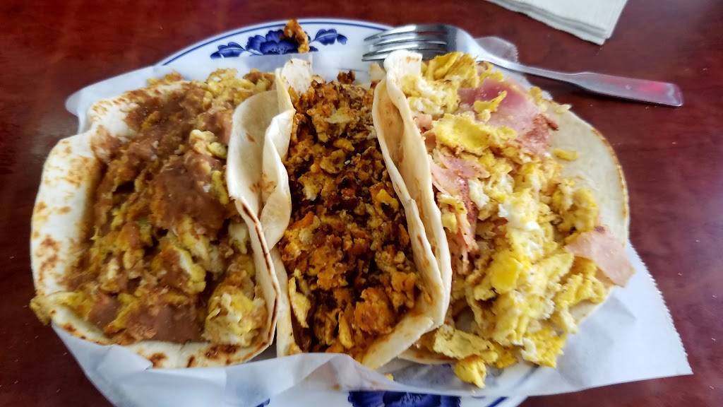 La Tapatia #7 | restaurant | 8618 Research Blvd, Austin, TX 78758, USA | 5128401313 OR +1 512-840-1313