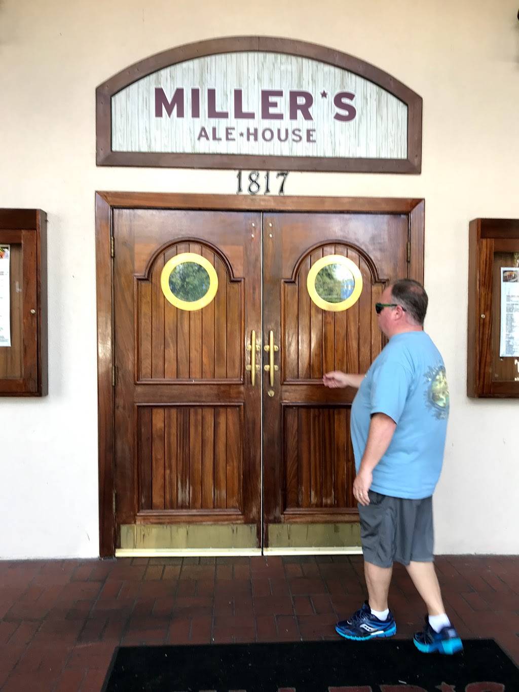 Millers Ale House - Brandon | restaurant | 1817 W Brandon Blvd, Brandon, FL 33511, USA | 8136430511 OR +1 813-643-0511