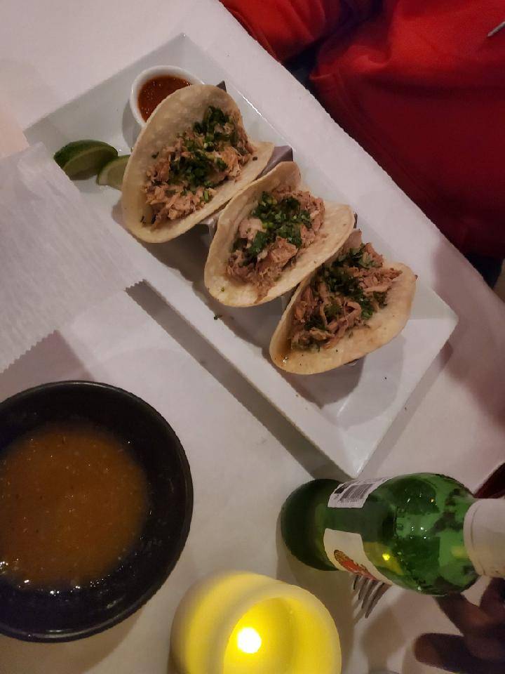 Cebollines Grill | restaurant | 170 E Montauk Hwy, Lindenhurst, NY 11757, USA | 6315929845 OR +1 631-592-9845