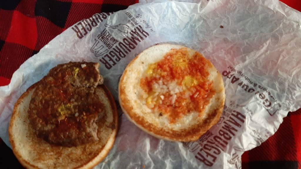 McDonalds | cafe | 601 University Ave, Des Moines, IA 50314, USA | 5152433848 OR +1 515-243-3848