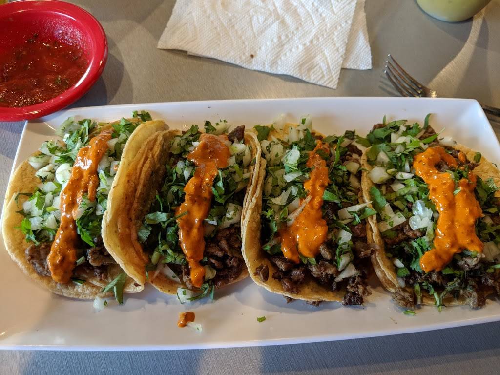 Burritos Mi Tierra | restaurant | 643 Brook Forest Ave, Shorewood, IL 60404, USA | 7793795604 OR +1 779-379-5604