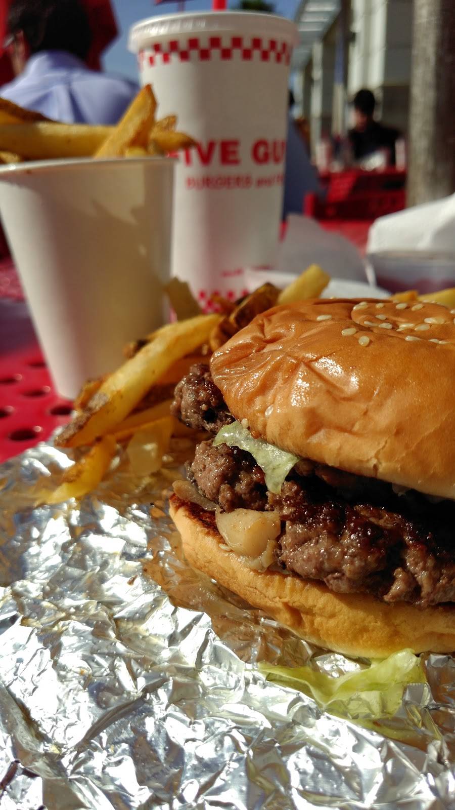 Five Guys | meal takeaway | 11700 Westheimer Rd, Houston, TX 77077, USA | 2817525257 OR +1 281-752-5257