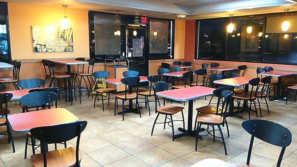 Jack in the Box | restaurant | 10699 Folsom Blvd, Rancho Cordova, CA 95670, USA | 9163645340 OR +1 916-364-5340