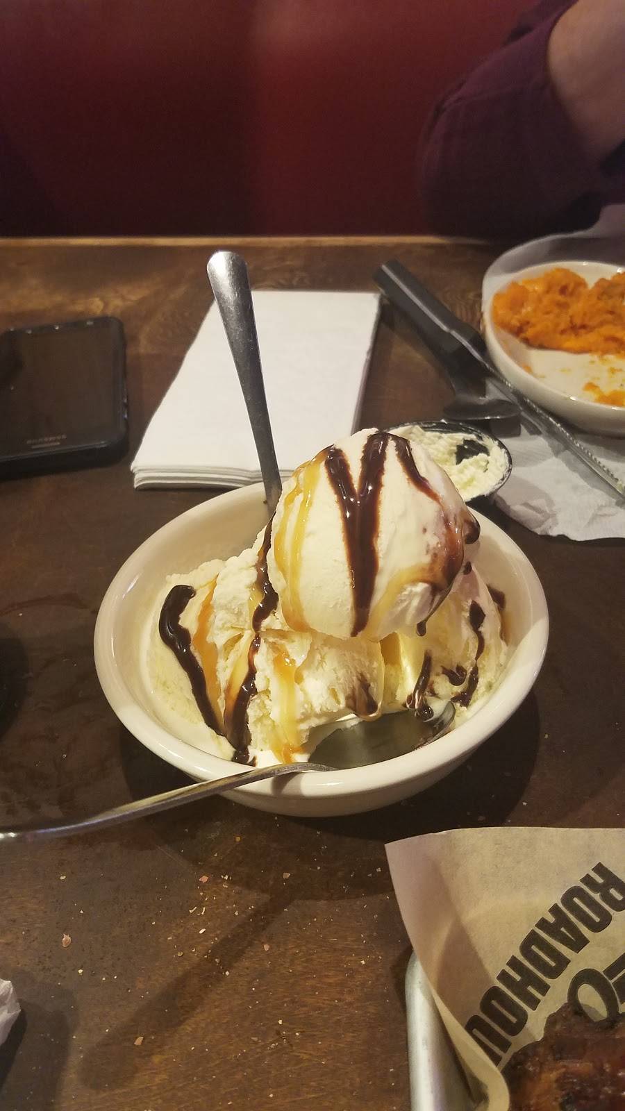 Logans Roadhouse | restaurant | 12950 Northwest Fwy, Houston, TX 77040, USA | 7138957500 OR +1 713-895-7500