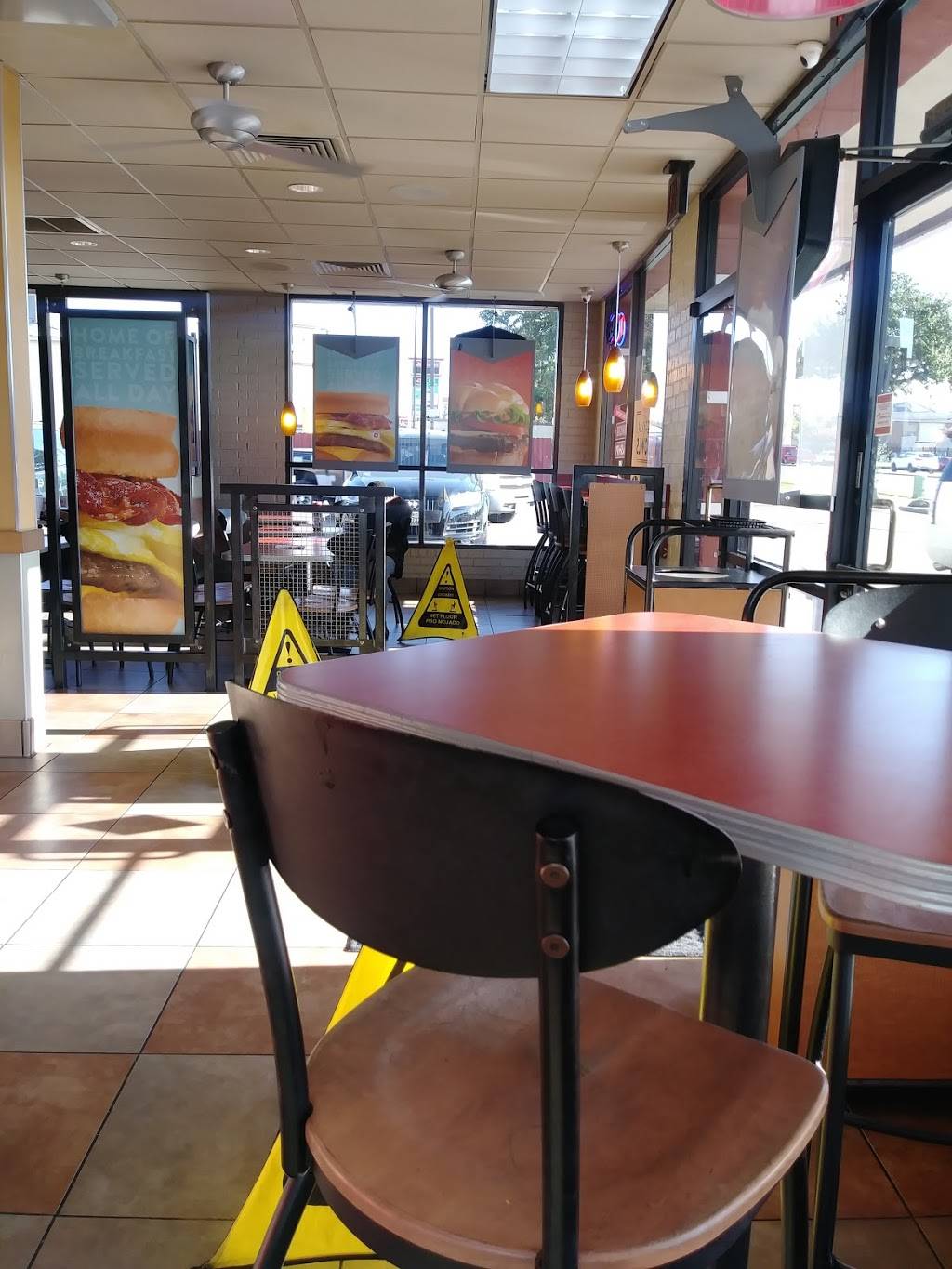 Jack in the Box | restaurant | 3232 N Buckner Blvd, Dallas, TX 75228, USA | 2143285844 OR +1 214-328-5844