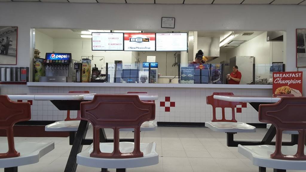 Blakes Lotaburger | restaurant | 799 E River Rd, Belen, NM 87002, USA | 5058646869 OR +1 505-864-6869