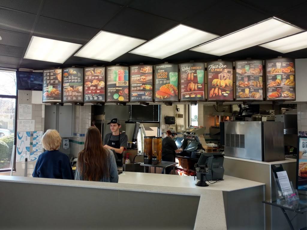 Taco Bell | meal takeaway | 71 McCurdy Ave N, Rainsville, AL 35986, USA | 2566382622 OR +1 256-638-2622