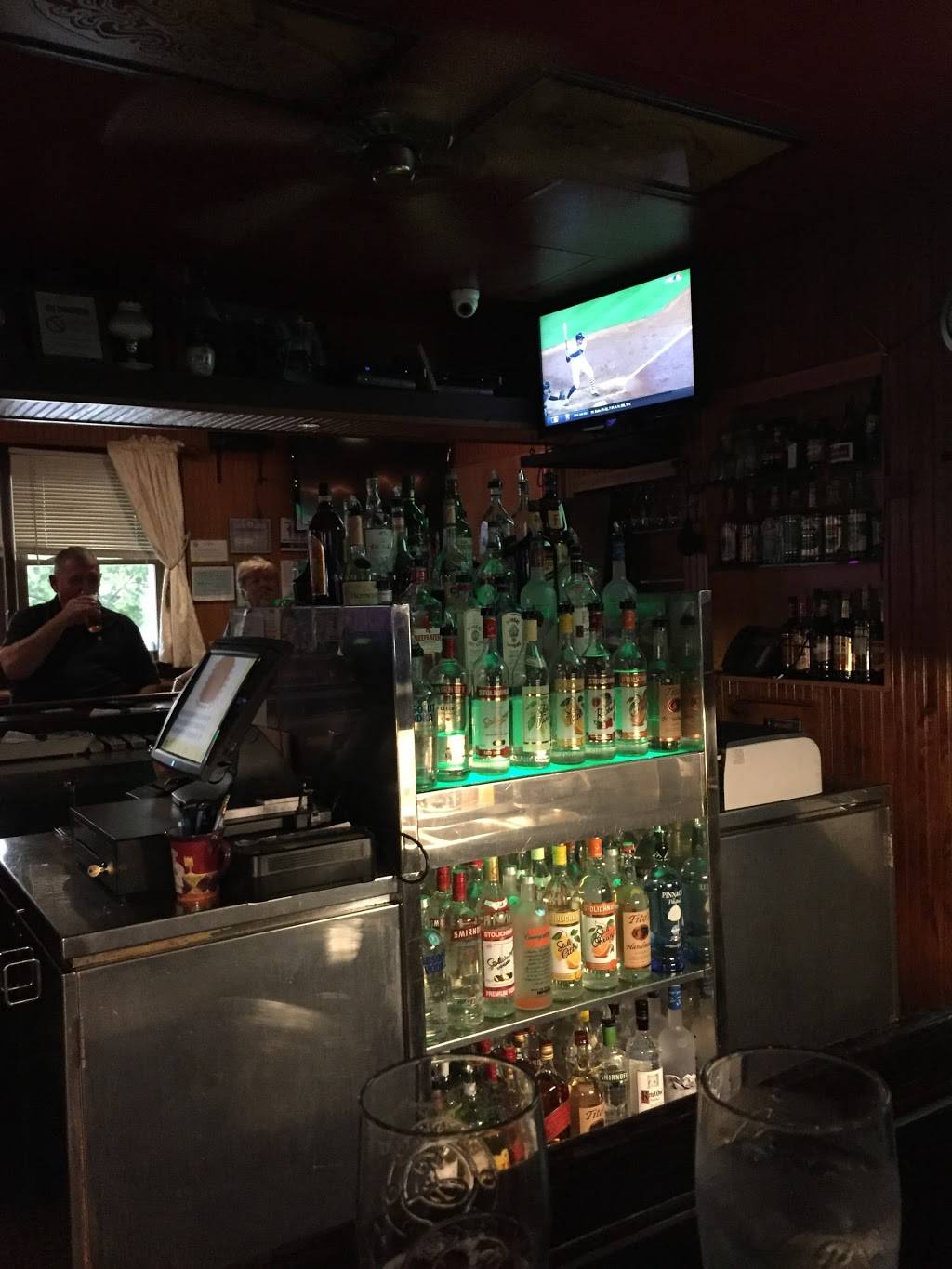 Clarkes | restaurant | 1275 Saw Mill River Rd, Yonkers, NY 10710, USA | 9143765995 OR +1 914-376-5995