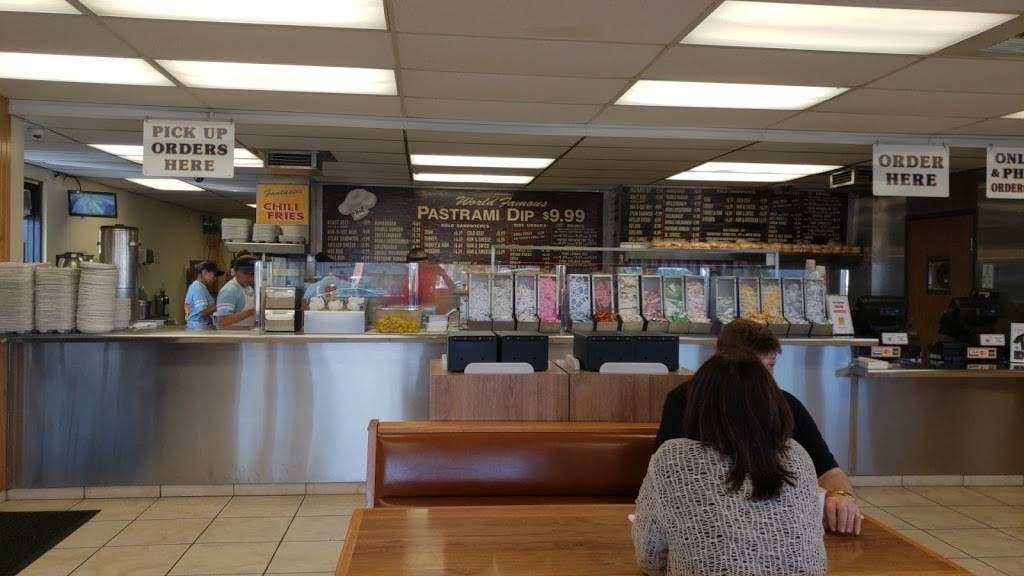 The Hat | restaurant | 23641 Rockfield Blvd, Lake Forest, CA 92630, USA | 9495869200 OR +1 949-586-9200