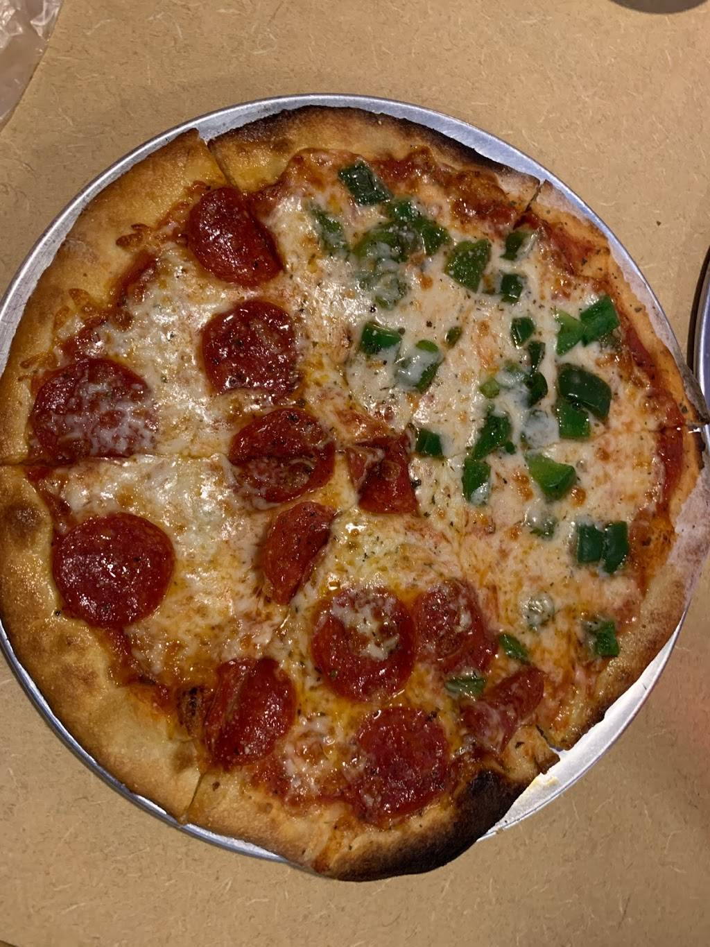 Giovanni’s Brooklyn Pizzeria | restaurant | 5203 Cortez Rd W, Bradenton, FL 34210, USA | 9412422222 OR +1 941-242-2222