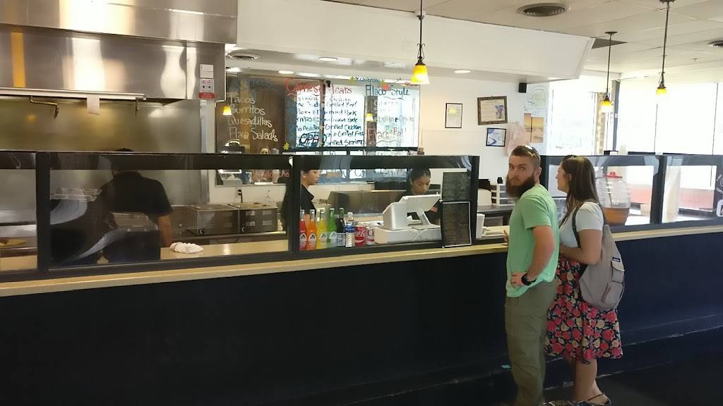 Flacos House | restaurant | 7 Fort Argyle Rd, Savannah, GA 31419, USA | 9123491771 OR +1 912-349-1771