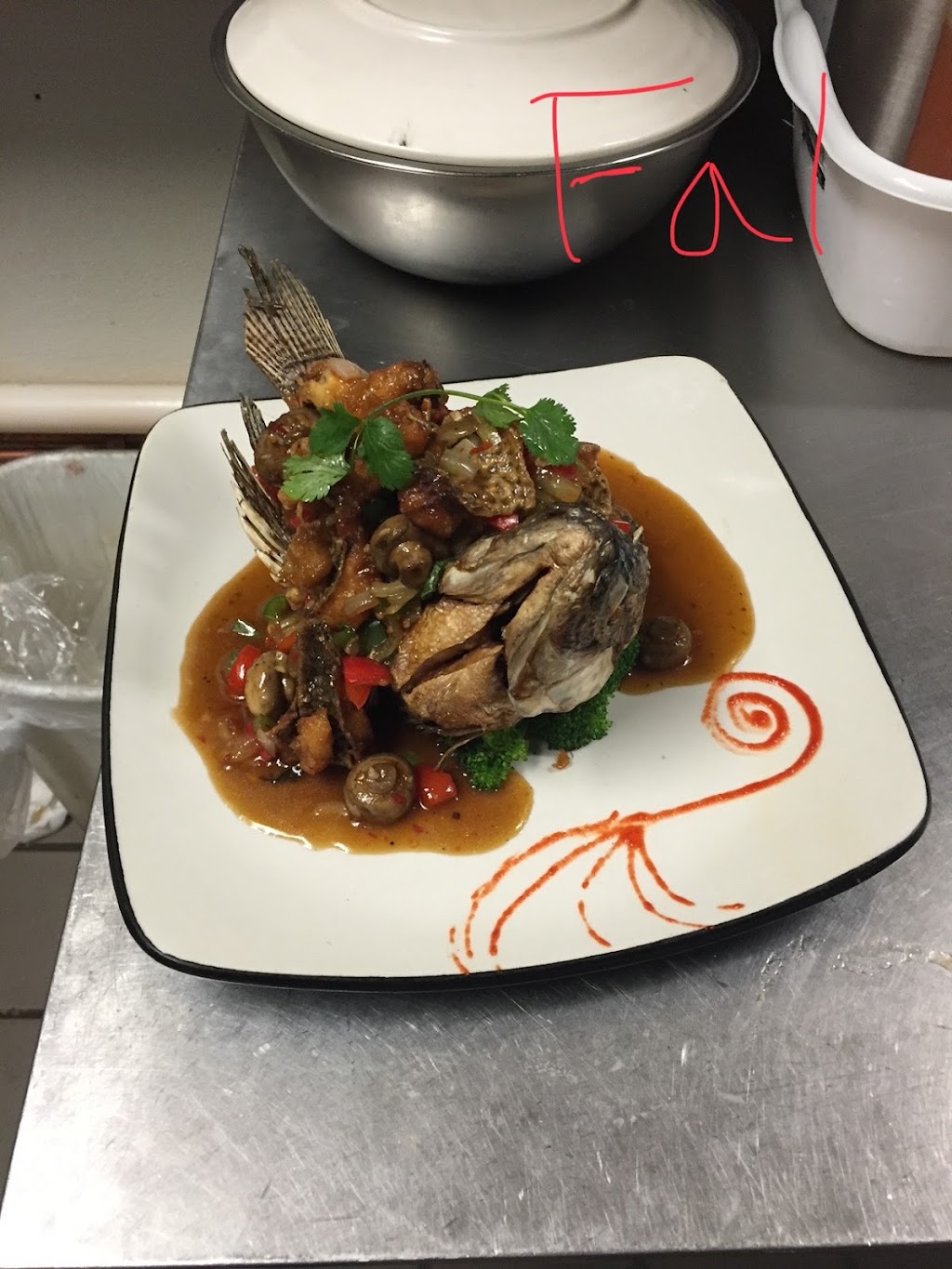 Eat My Thai Cuisine | restaurant | 5303 Gibson Blvd SE, Albuquerque, NM 87108, USA | 5053880499 OR +1 505-388-0499