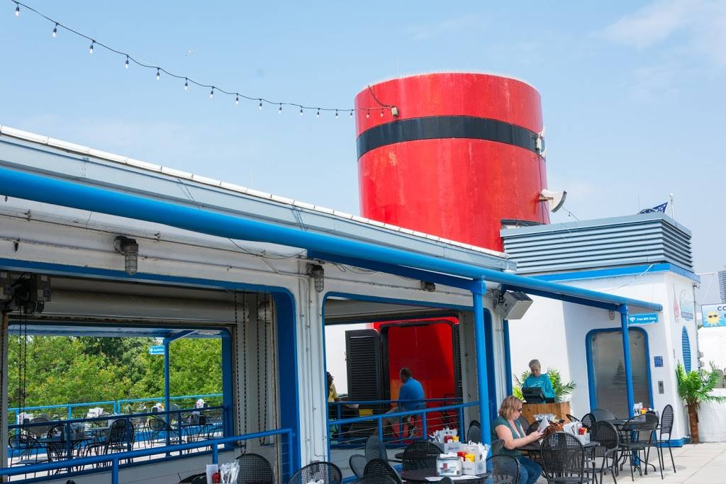 Castaways | cafe | 1603 N Lake Shore Dr, Chicago, IL 60611, USA | 7732811200 OR +1 773-281-1200