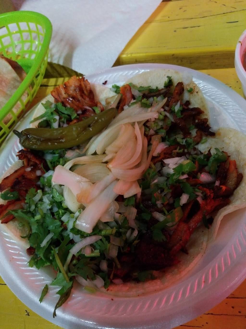 Tacos El Compa PepeChuy | restaurant | Freeport St, Houston, TX 77015, USA | 8326707583 OR +1 832-670-7583