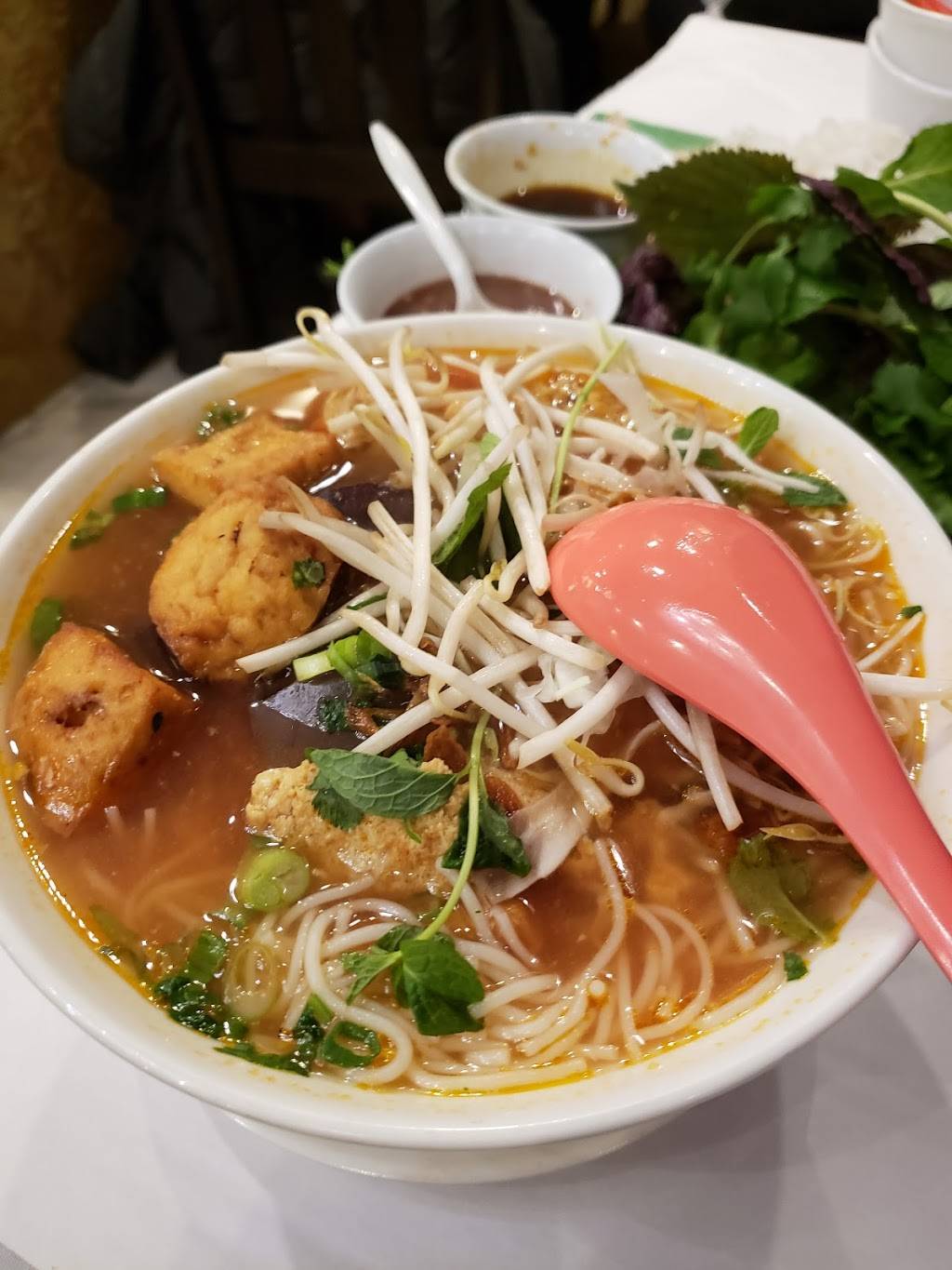 Garlic and Chives | restaurant | 9892 Westminster Blvd #311, Garden Grove, CA 92844, USA | 7145915196 OR +1 714-591-5196