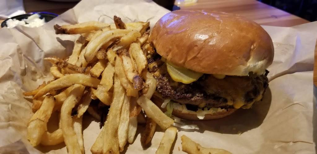 RiffRaff Bar and Grill | restaurant | 242 W Wade Hampton Blvd C, Greer, SC 29650, USA | 8646554342 OR +1 864-655-4342