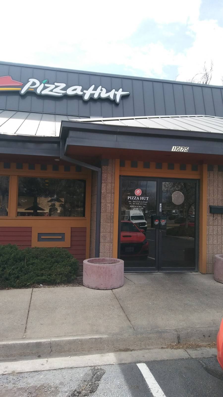 Pizza Hut | meal takeaway | 1075 Pennock Place, Fort Collins, CO 80524, USA | 9702213948 OR +1 970-221-3948