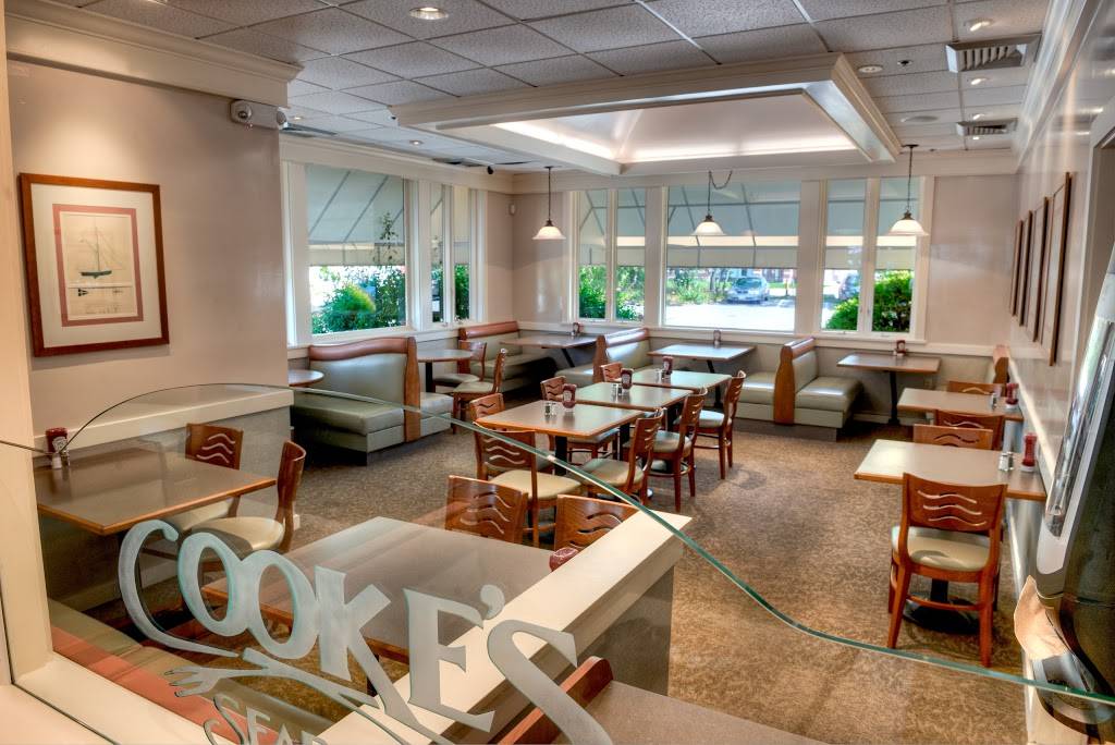 Cookes Seafood - Hyannis | restaurant | 1120 Iyannough Rd, Hyannis, MA 02601, USA | 5087750450 OR +1 508-775-0450