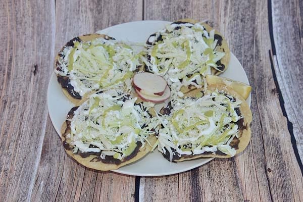 Antojitos oaxaqueños rosita | restaurant | 116 W Enos Dr, Santa Maria, CA 93458, USA | 8053329132 OR +1 805-332-9132