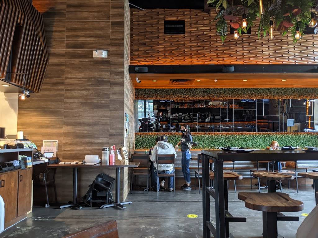 JINYA Ramen Bar - Heights Waterworks | restaurant | 449 W 19th St Suite C200, Houston, TX 77008, USA | 8327429698 OR +1 832-742-9698