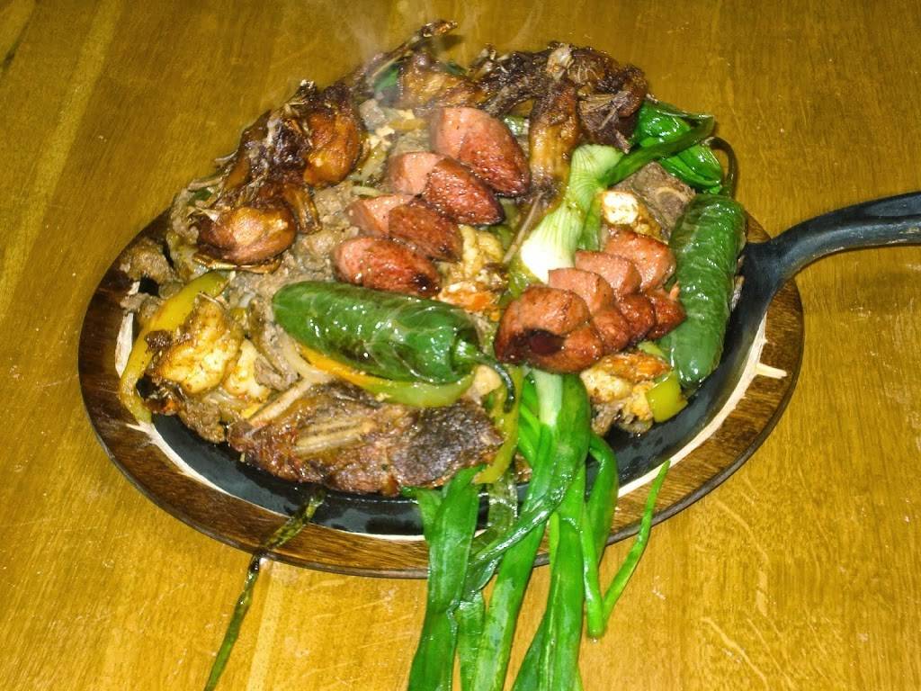 Restaurante Y Taqueria Lilia | restaurant | 2009 S Beckley Ave, Dallas, TX 75224, USA | 2149420340 OR +1 214-942-0340