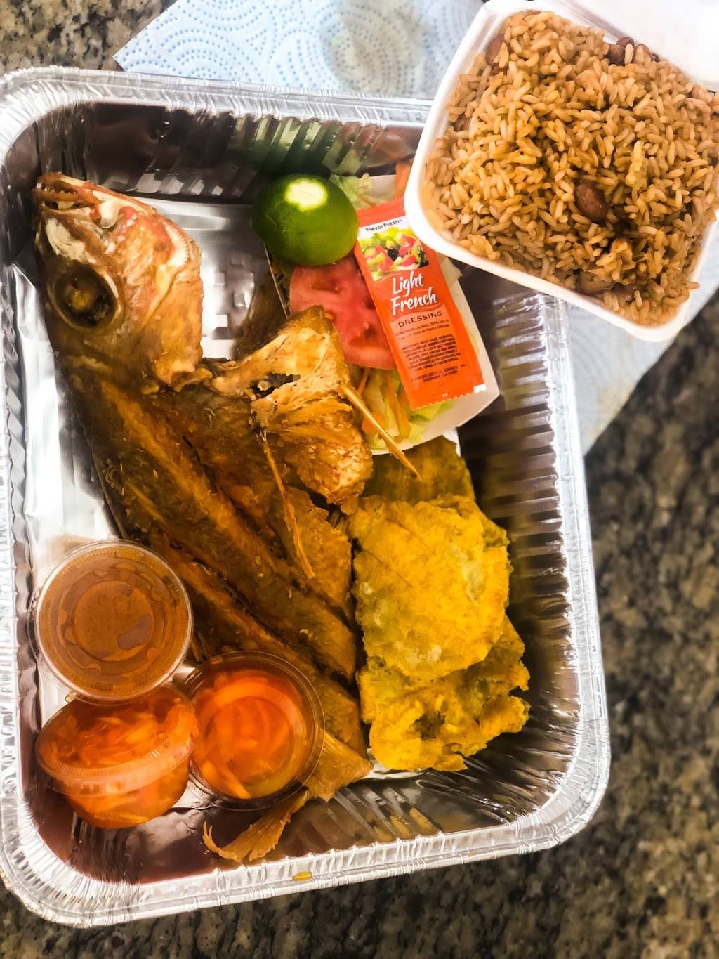 Macillon Grio Fish & Chicken | restaurant | 1026 N Miami Beach Blvd, North Miami Beach, FL 33162, USA | 7863206093 OR +1 786-320-6093