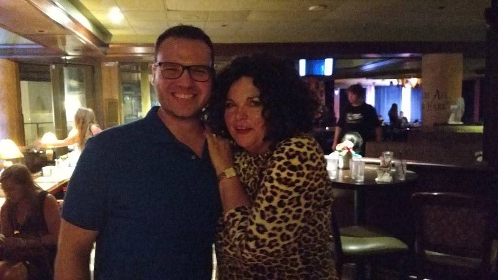 Mad House Comedy Club | restaurant | 801 Fourth Ave, San Diego, CA 92101, USA | 6197026666 OR +1 619-702-6666