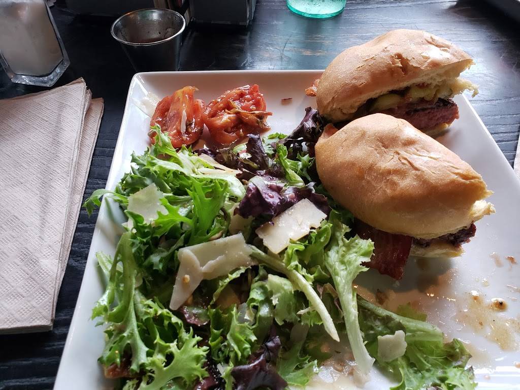 Burgatory | restaurant | 299 West Bridge St, Homestead, PA 15120, USA | 4124612200 OR +1 412-461-2200