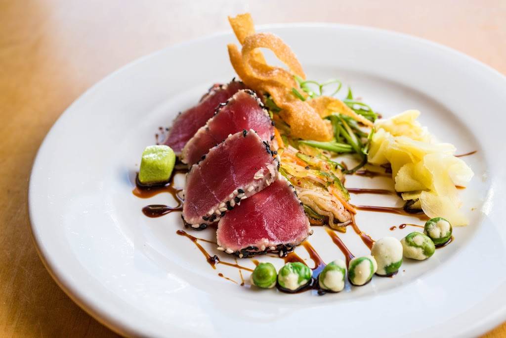 Crew | restaurant | 2290 South Rd, Poughkeepsie, NY 12601, USA | 8454628900 OR +1 845-462-8900