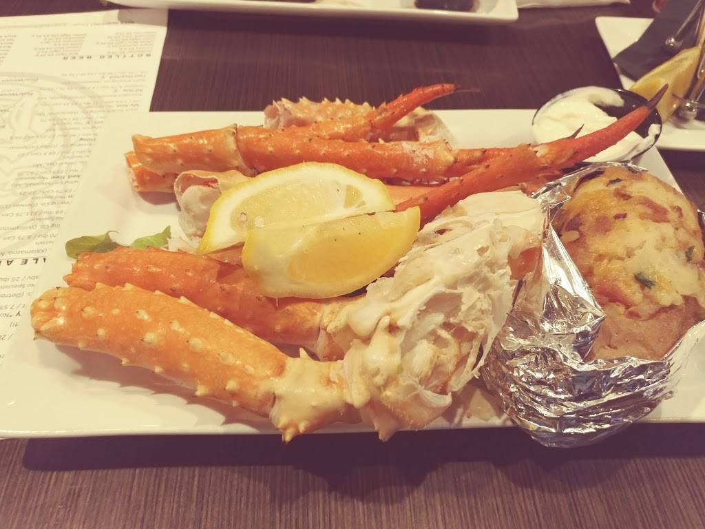 Terrys Terrace | restaurant | 36470 Jefferson Ave, Harrison Charter Township, MI 48045, USA | 5864632671 OR +1 586-463-2671