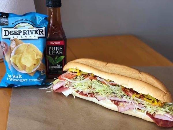 Jerseys Subs and Sweets | restaurant | 103 Center St, Brewer, ME 04412, USA | 2075731398 OR +1 207-573-1398