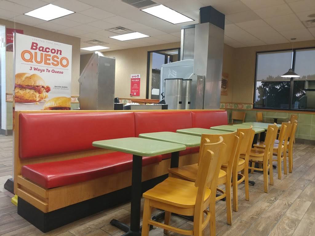 Wendys | restaurant | 10710 Page Ave, St. Louis, MO 63132, USA | 3144239605 OR +1 314-423-9605