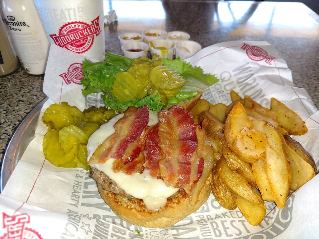 Fuddruckers | restaurant | 2301 E Central Texas Expy Ste. 106, Killeen, TX 76543, USA | 2546997700 OR +1 254-699-7700