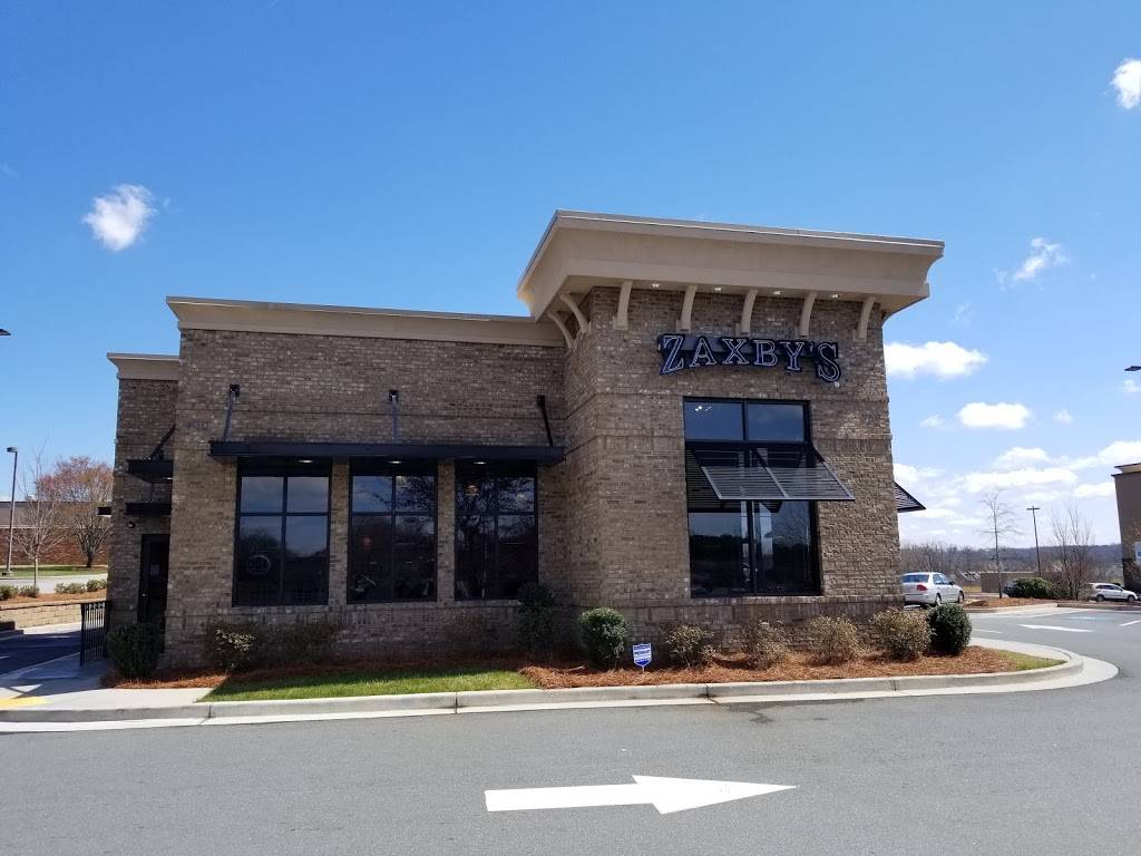 Zaxbys Chicken Fingers & Buffalo Wings | restaurant | 430 Summit Square Blvd, Winston-Salem, NC 27105, USA | 3363771028 OR +1 336-377-1028