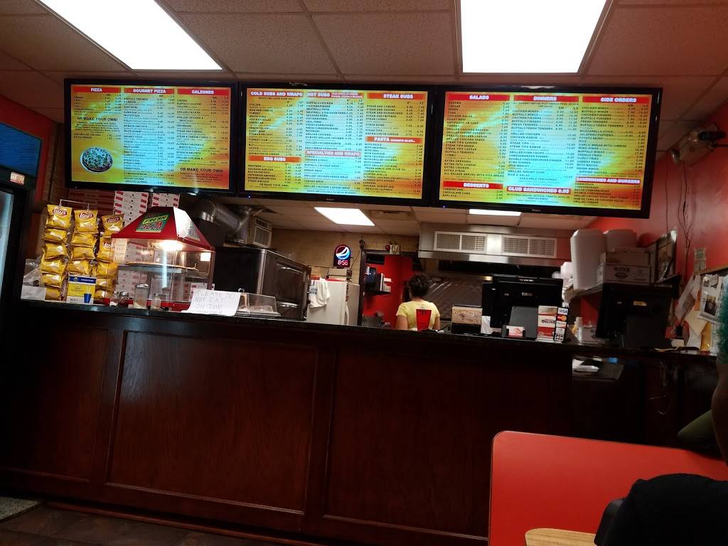 Zorbas Pizza | restaurant | 39 N Main St, Randolph, MA 02368, USA | 7819860120 OR +1 781-986-0120