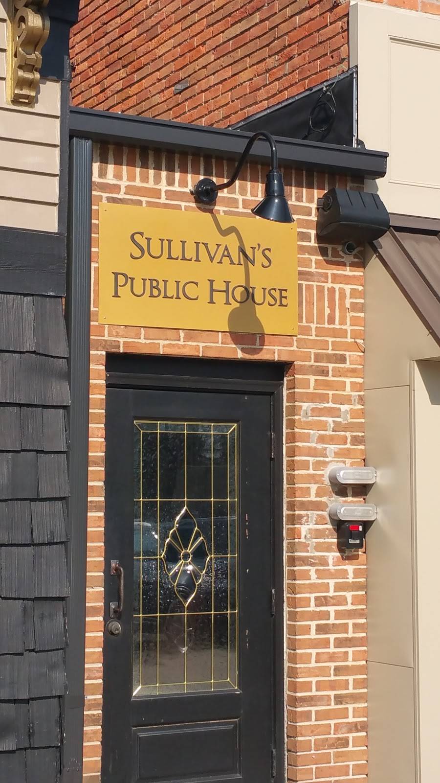 Sullivans Public House | restaurant | 23 N Washington St, Oxford, MI 48371, USA | 2485727344 OR +1 248-572-7344