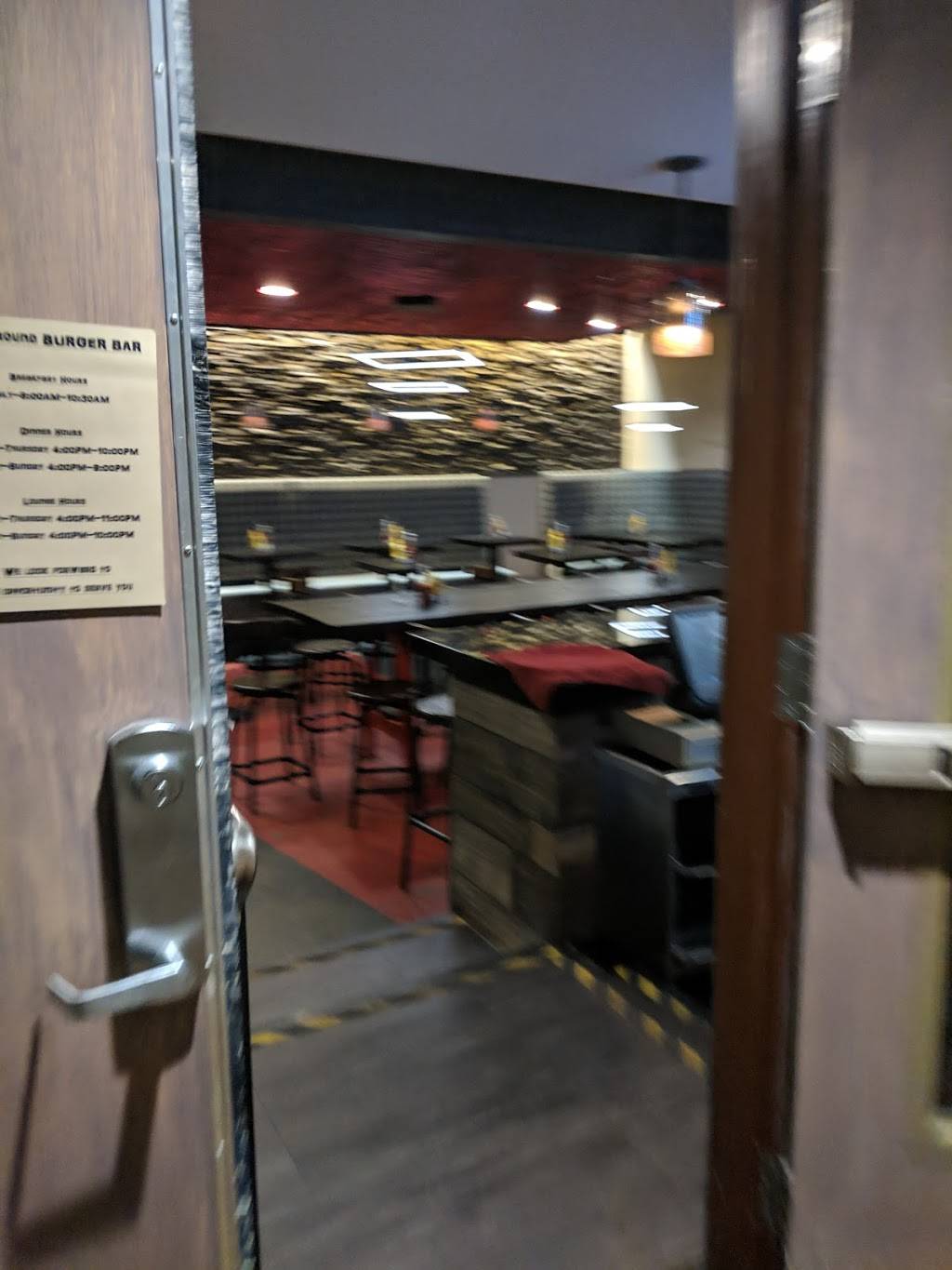 Underground Burger Bar | restaurant | 4505 Woodson Rd, St. Louis, MO 63134, USA | 3144274700 OR +1 314-427-4700