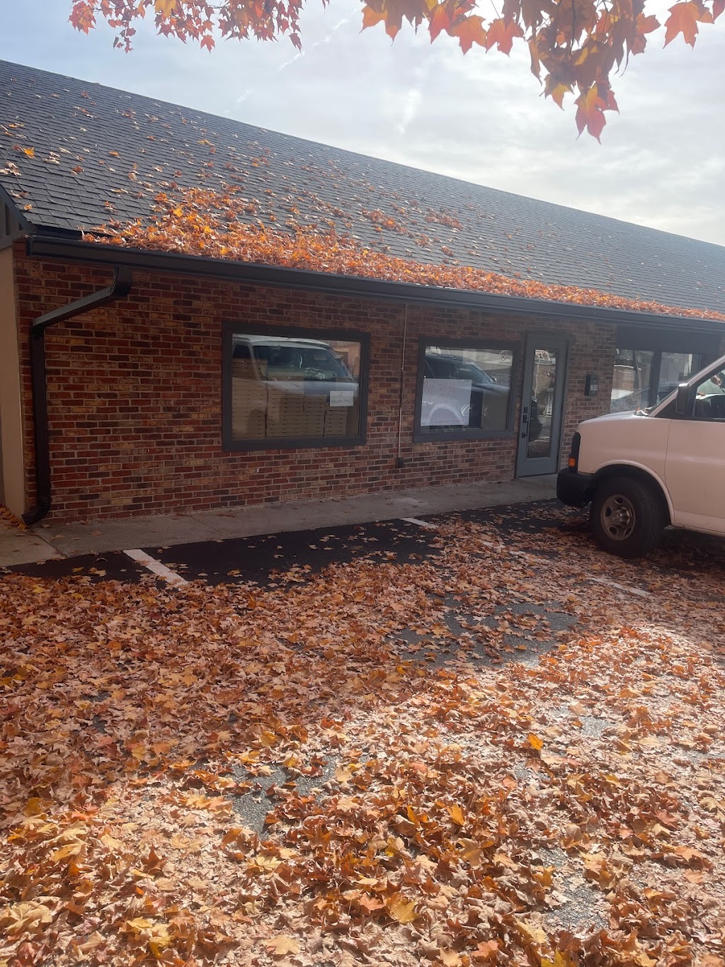 Slices of Jersey | restaurant | 318b E Main St, Rogersville, TN 37857, USA | 4235004232 OR +1 423-500-4232