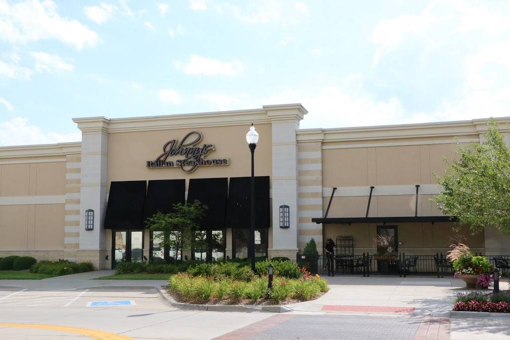 Johnnys Italian Steakhouse | restaurant | 305 N 170th St, Omaha, NE 68118, USA | 4022899210 OR +1 402-289-9210